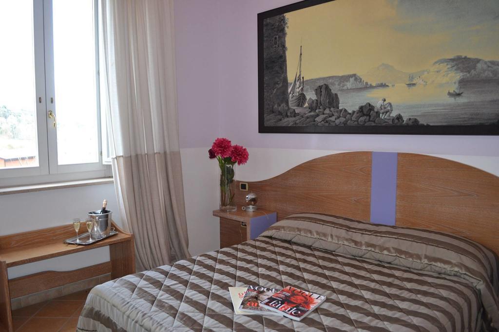San Leucio Resort Caserta Habitación foto